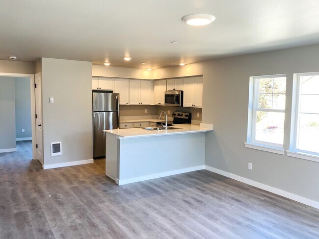 Building Photo - 4145 Britton Loop Rd