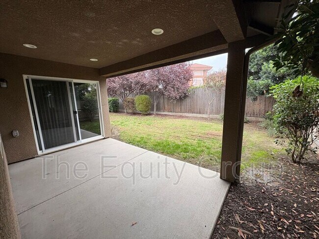 Building Photo - 2128 N Highland St