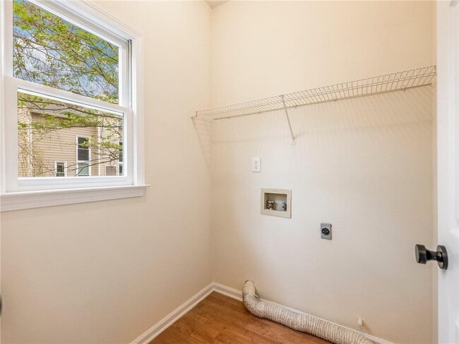 Building Photo - 10100 Barston Ct
