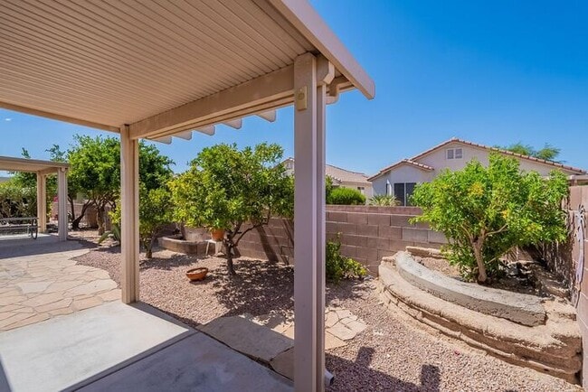 Building Photo - 7602 W Starry Night Ln