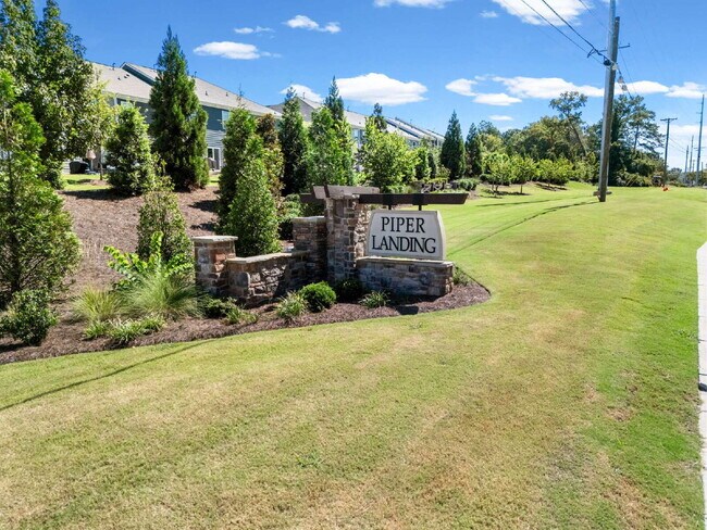 Building Photo - "Charming 3-Bed Townhouse with Granite Touches & Garage in Concord!"
