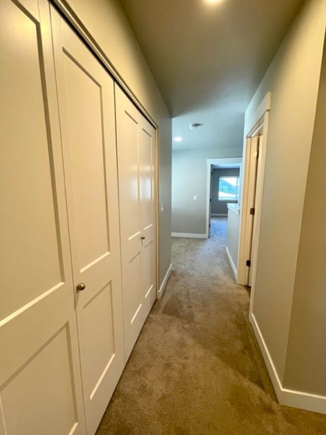 Building Photo - Flowing Water Way Duplex - 20138-FLOW-00