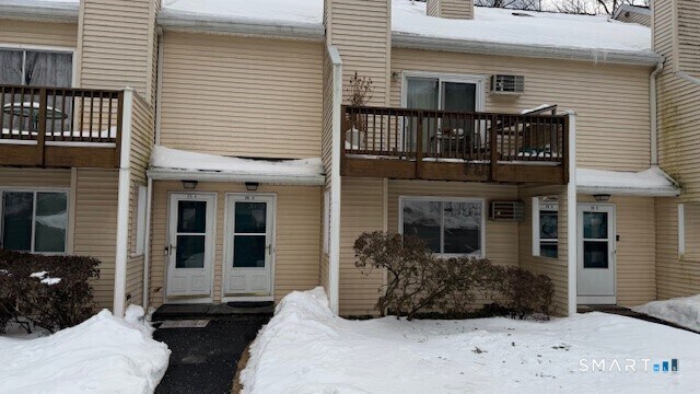 Building Photo - 8 Rose Ln