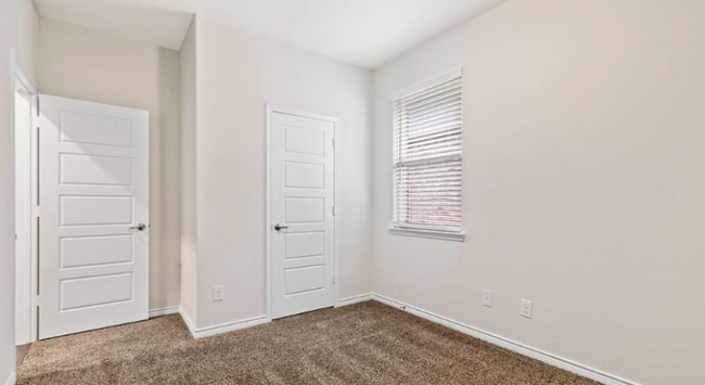 Building Photo - 2344 Opaline Dr