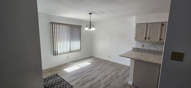Building Photo - MOVE IN SPECIAL 1/2 OFF FIRST FULL MONTHS RENT.  ALL PROSPECTIVE TENANTS MUST SUBMIT A $58 NON-RE...