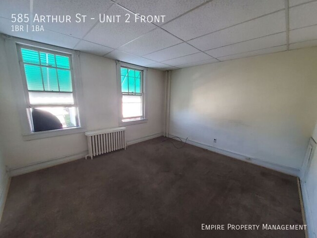 Building Photo - 1 Bedroom / 1 Bathroom Apartment in Hazleton!