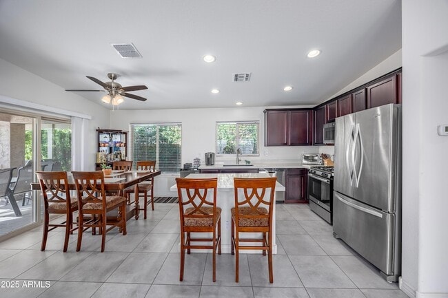 Building Photo - 18557 W Pueblo Ave