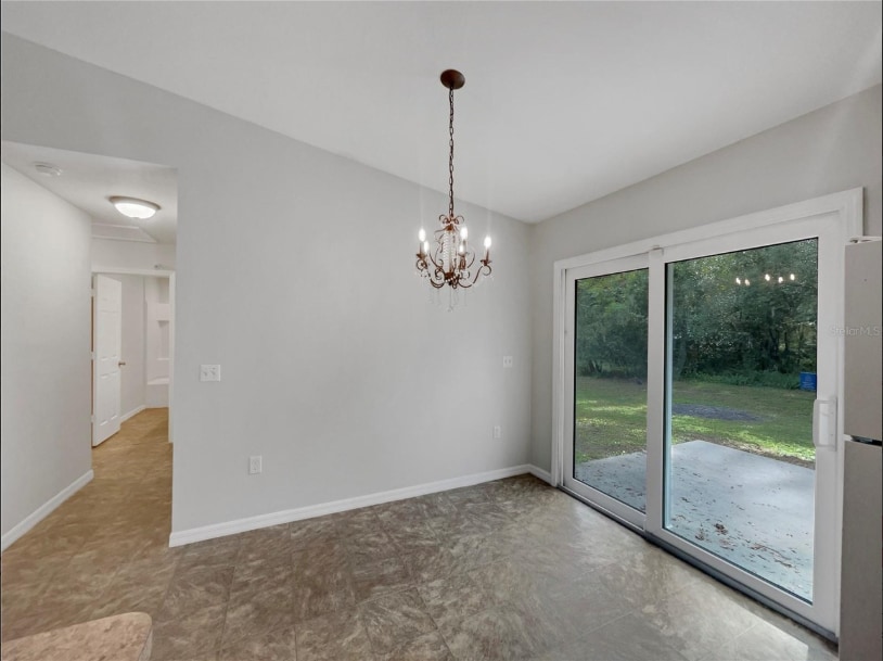 Building Photo - 1304 E Carolina Ave