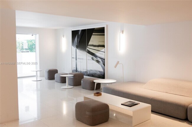 Building Photo - 291 Bal Bay Dr