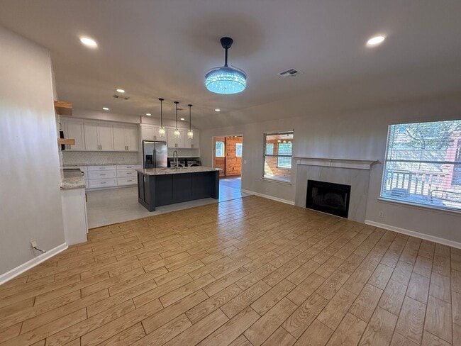 Building Photo - Beautiful home for Lease in Cedar Park, ba...