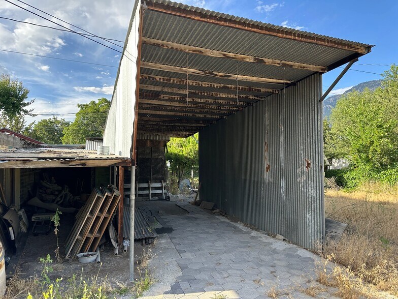 Building Photo - 489 S 200 E