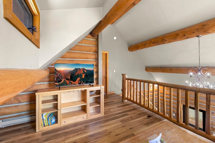 Building Photo - 51 High Bluff Dr