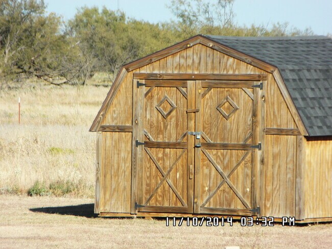 Building Photo - Beautiful Country Home in Cache, OK!!! NO ...