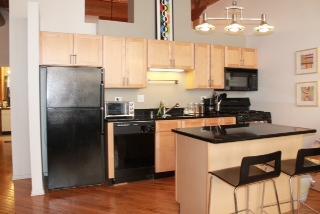 Building Photo - 226 N Clinton St