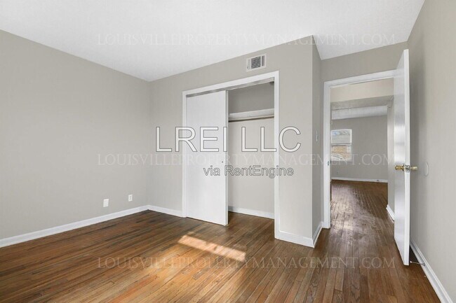 Building Photo - 3208 Orchard Manor Cir