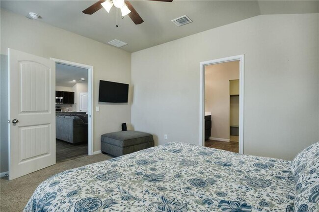 Building Photo - 608 Nueces River Trail