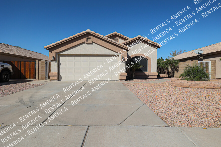 Primary Photo - 9316 W Cinnabar Ave