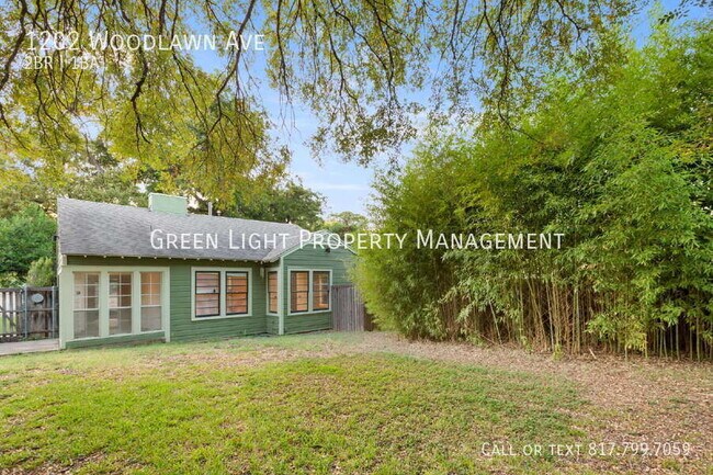 Building Photo - 1202 Woodlawn Ave