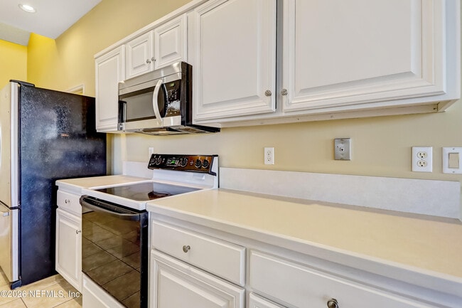 Building Photo - 12983 Quincy Bay Dr