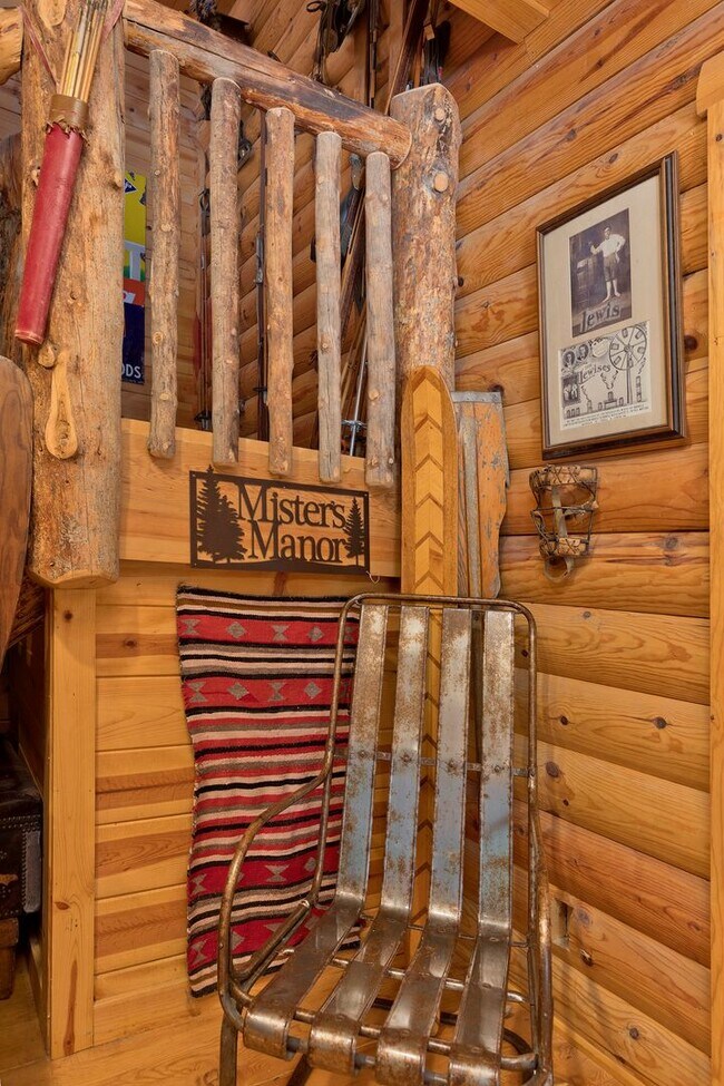 Building Photo - Winter Rental – $10,900/month (5/6-Month L...