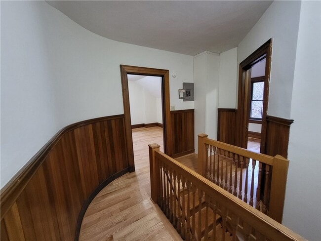 Building Photo - 1063 East Ave