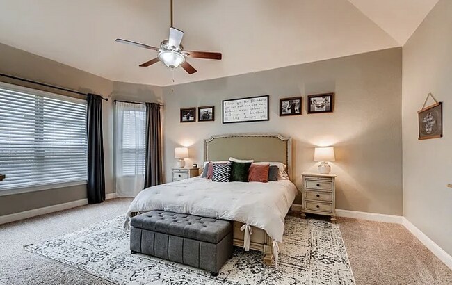 Building Photo - Spacious 4-Bedroom Ranch-Style Rental with...
