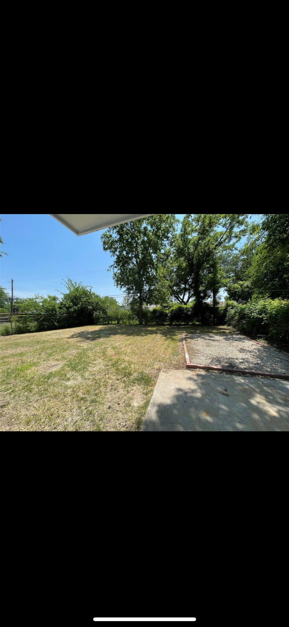 Building Photo - 225 E Coral Way