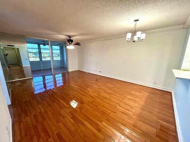 Building Photo - 7608 NW 18th St