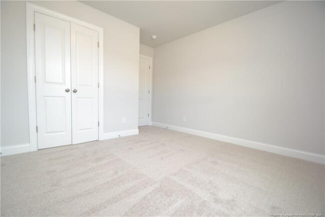 Building Photo - 817 Portland Rose Dr