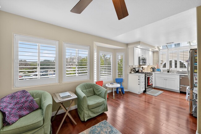 Building Photo - 12912 Carmel Creek Rd