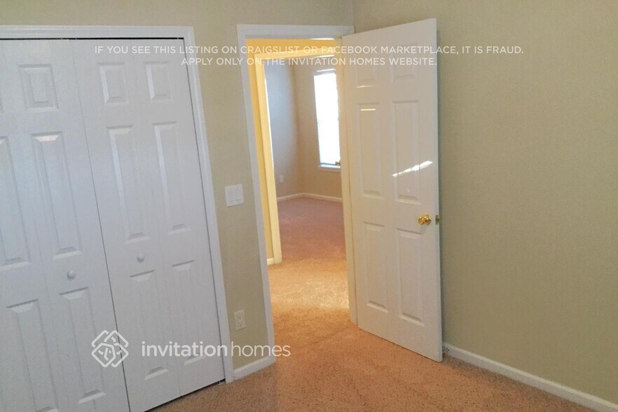 Building Photo - 1620 Merroway Ln