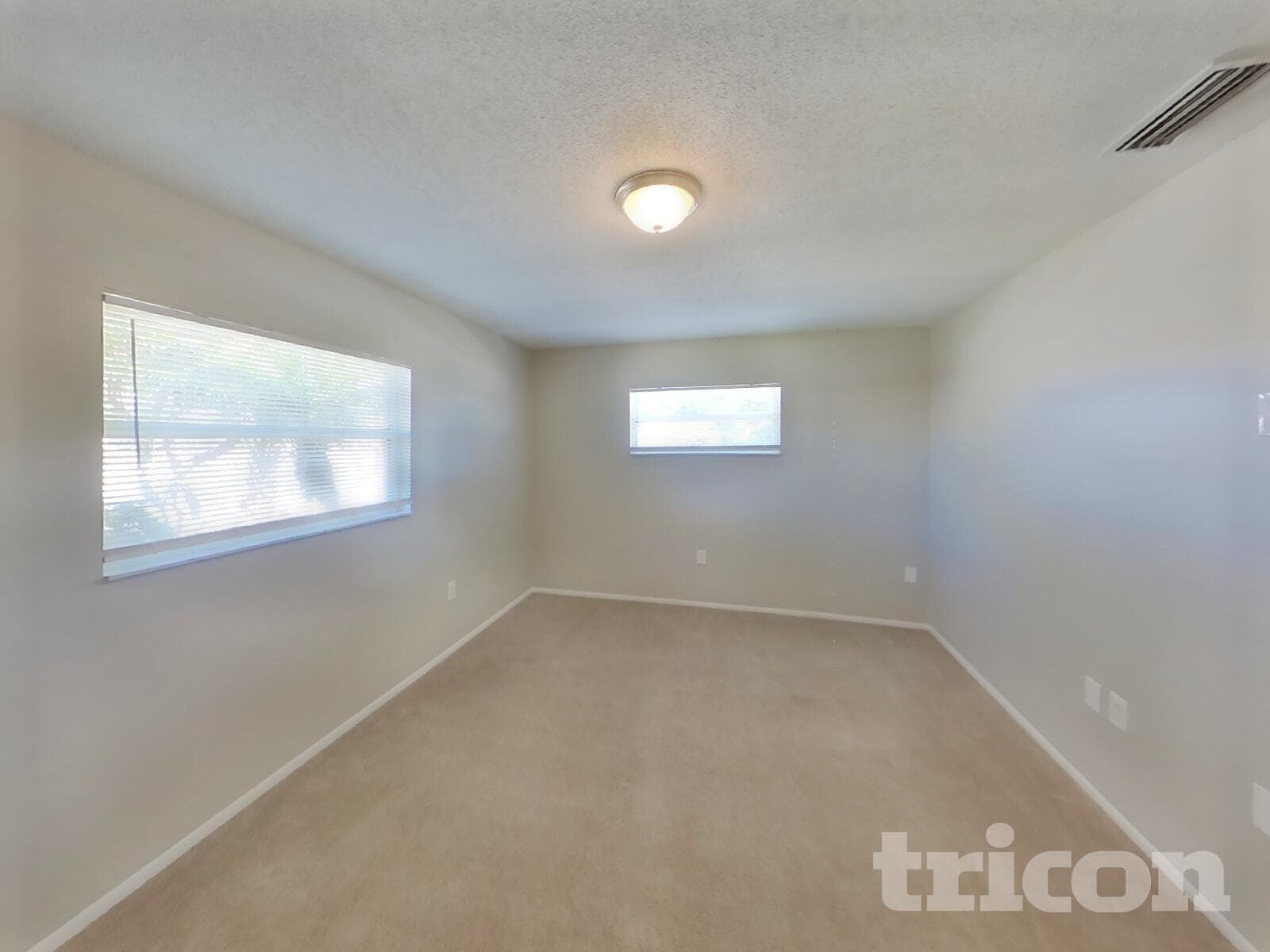 Building Photo - 6320 Moog Rd