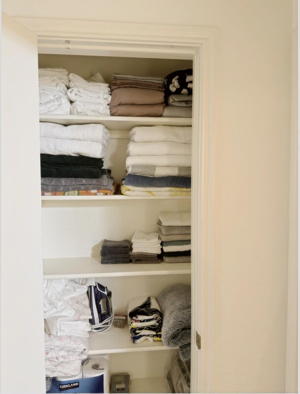 Building Photo - 11719 Bell Ave