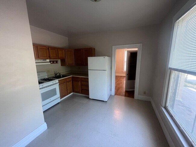 Building Photo - Condos At Highland Park