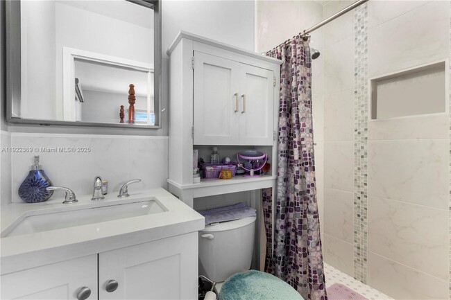 Building Photo - 7915 SW 23rd St