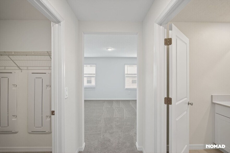 Building Photo - 10153 Trumpet Honeysuckle Wy