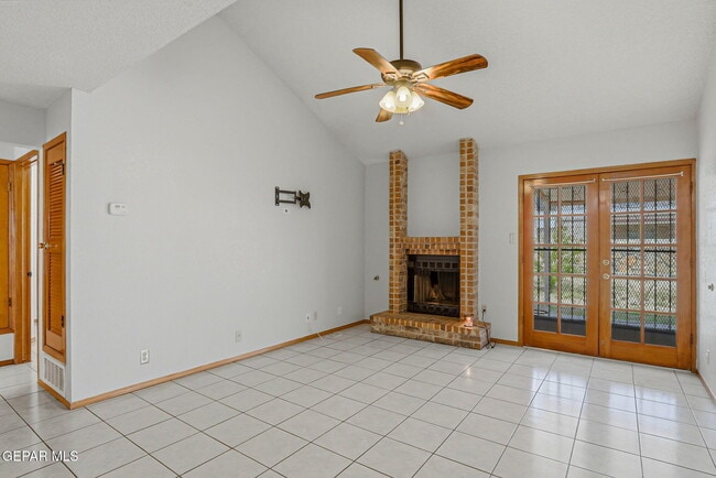 Building Photo - 8541 Euphrates Dr