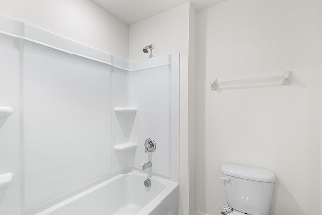 Building Photo - 5106 Plumeria Dr
