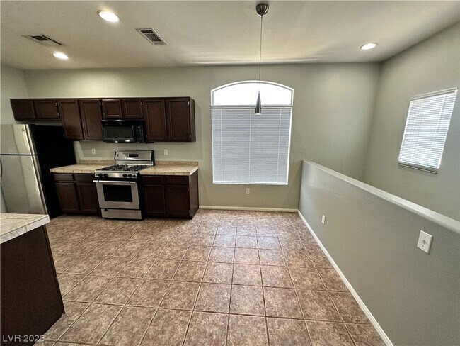 Building Photo - 1500 Ruby Cliffs Ln