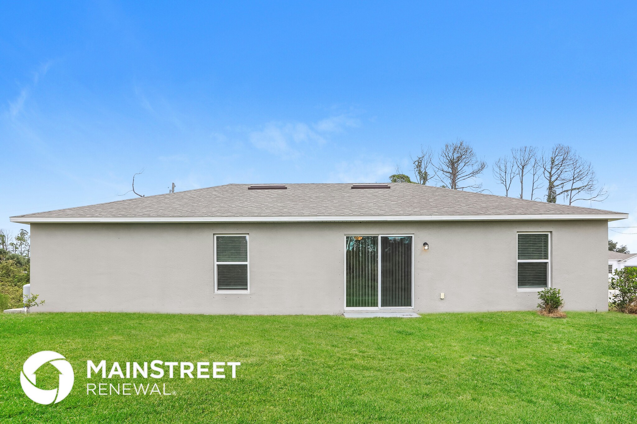 Building Photo - 1089 Knotty Pine Ave