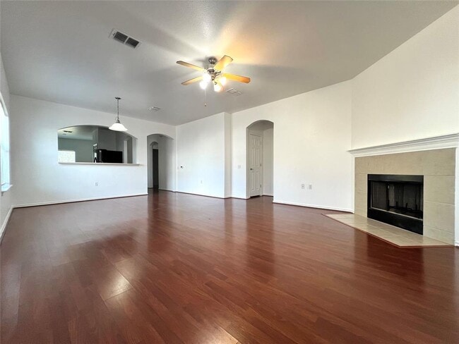 Building Photo - 10909 Reliance Creek Dr