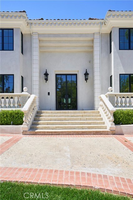 Building Photo - 4427 Westchester Dr