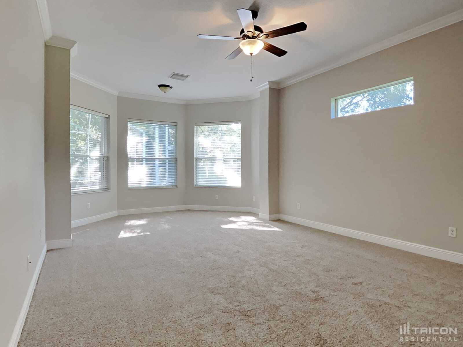 Building Photo - 4534 Highland Creek Dr