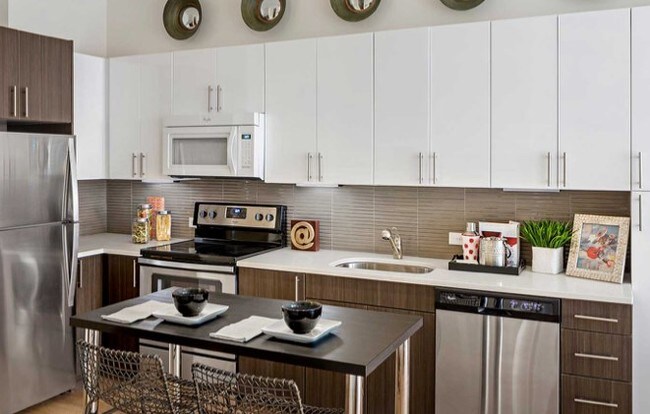 Building Photo - 100 Steel Place