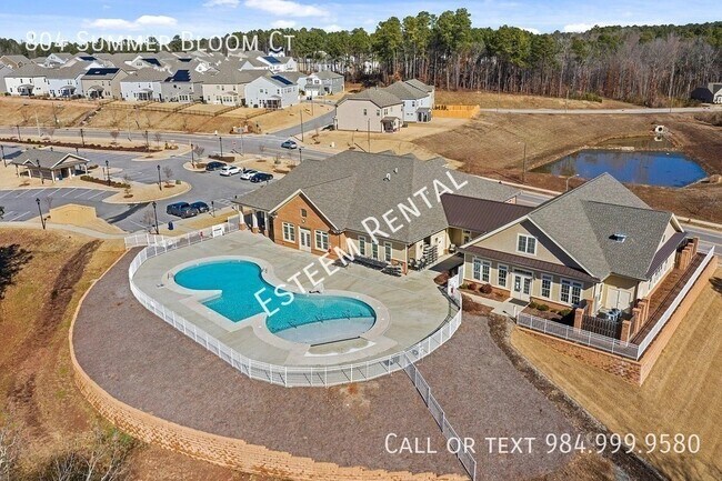 Building Photo - 804 Summer Bloom Ct