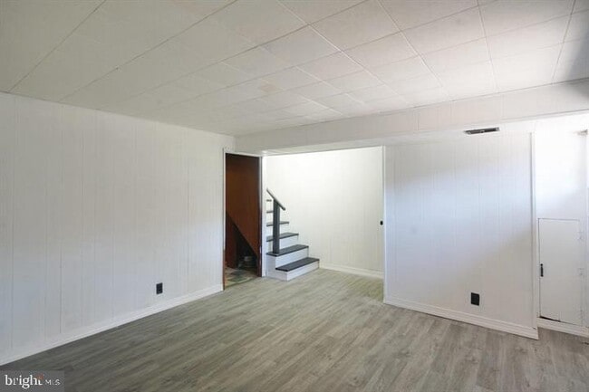 Building Photo - 5428 Vicaris St