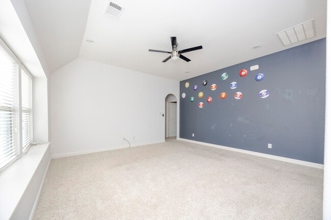 Building Photo - 7603 Bridge Water Cir