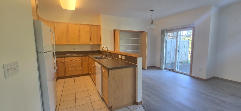 Building Photo - 4020 Shelby Rd