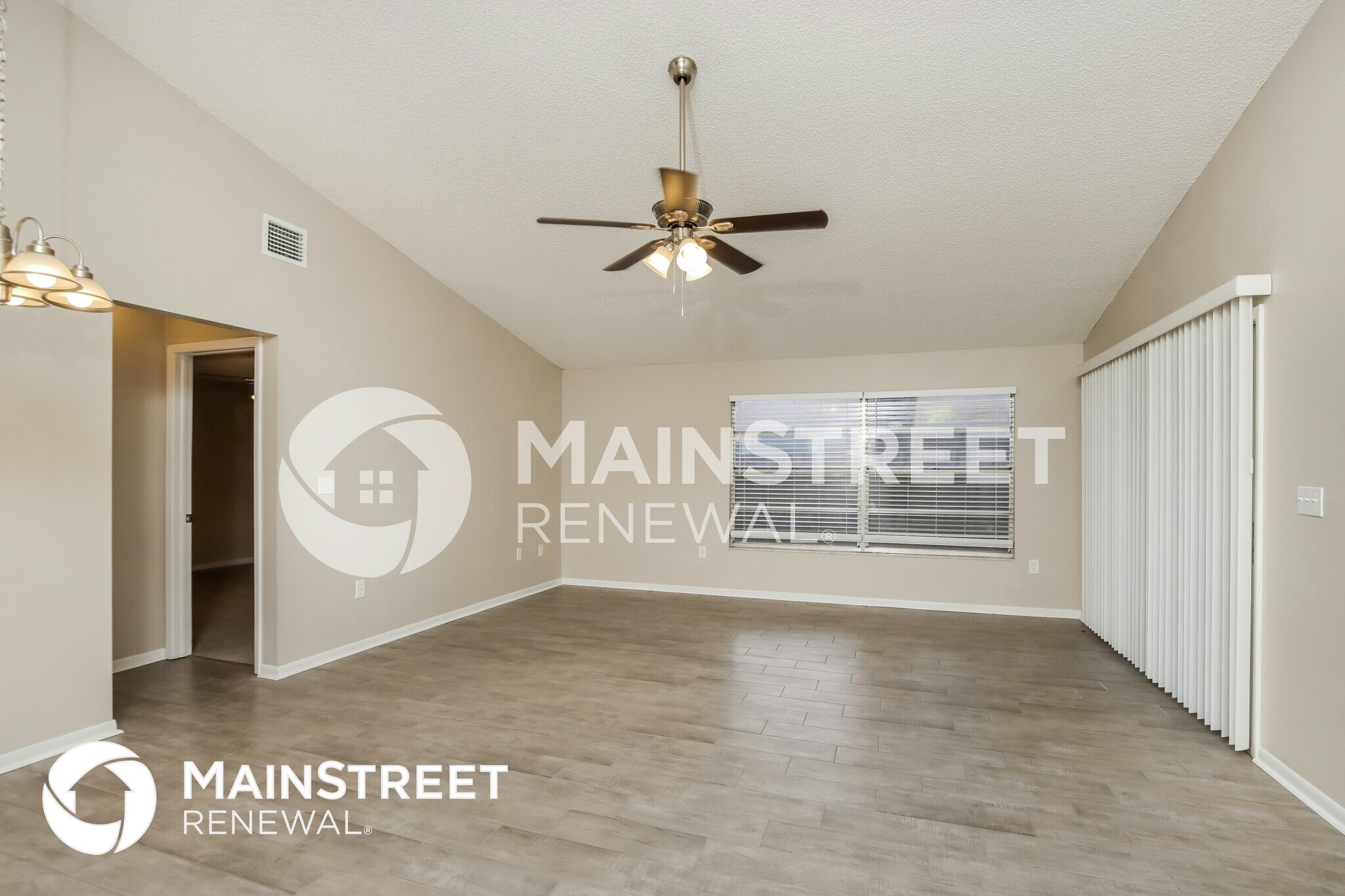 Building Photo - 865 Pine Wood Ave