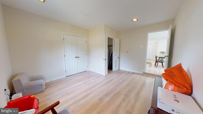 Building Photo - 5810 Helmsdale Ln